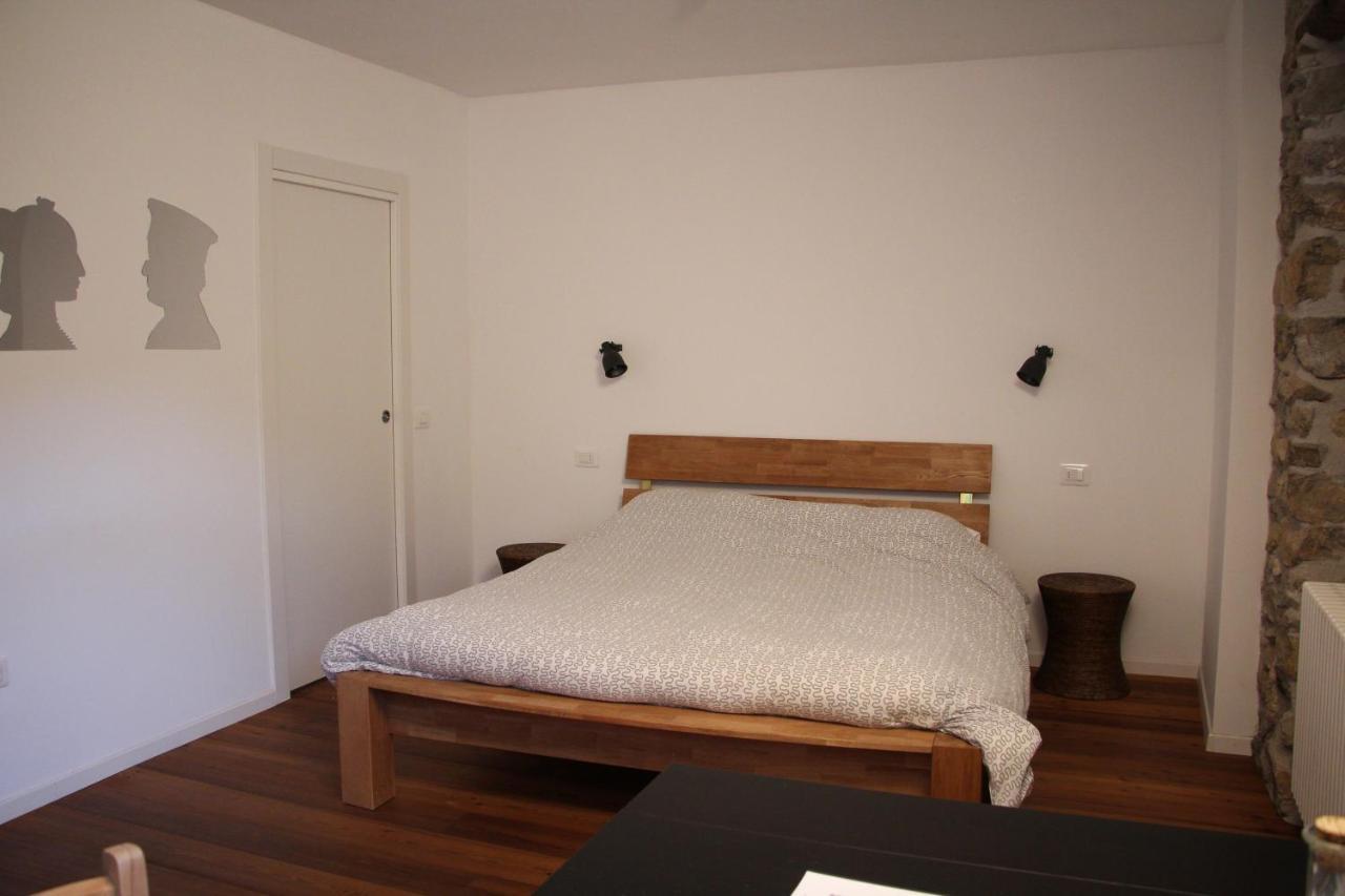 La Piazzetta Di Canale B&B Tenno Bagian luar foto