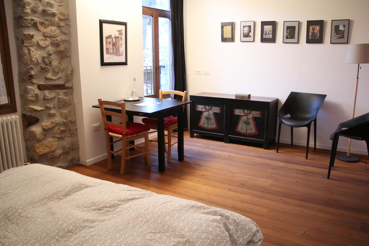 La Piazzetta Di Canale B&B Tenno Bagian luar foto