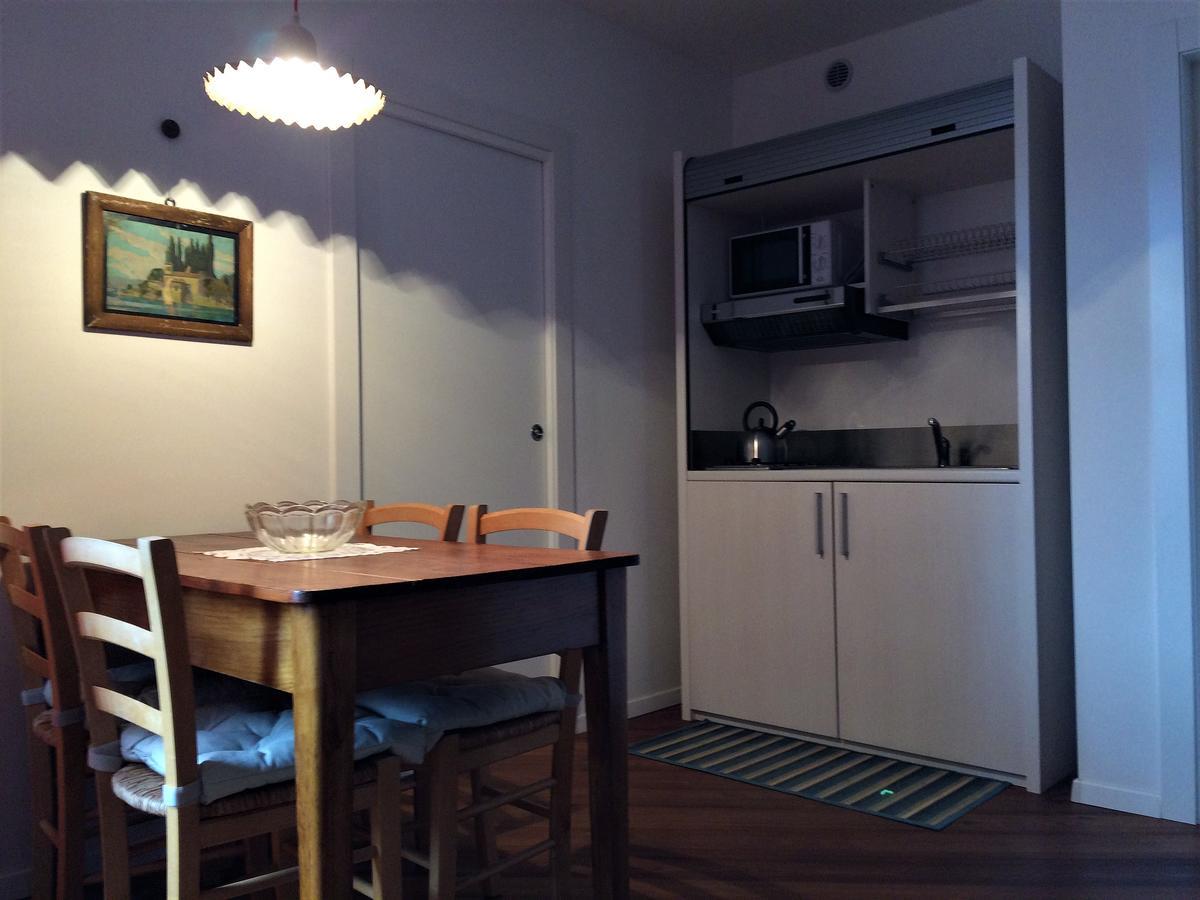 La Piazzetta Di Canale B&B Tenno Bagian luar foto